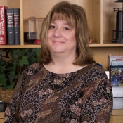 https://www.insuringyourway.com/images/uploads/Kelly_Pease.jpg photo